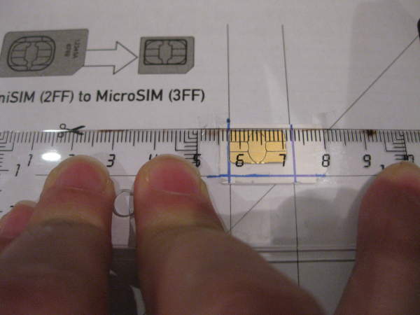 Como marcar una tarjeta SIM para obetener una micro SIM